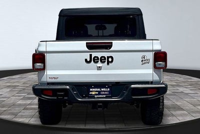 2022 Jeep Gladiator Willys