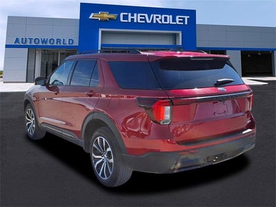 2025 Ford Explorer ST-Line