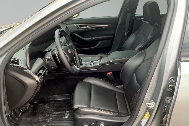 2025 Cadillac CT5 Sport