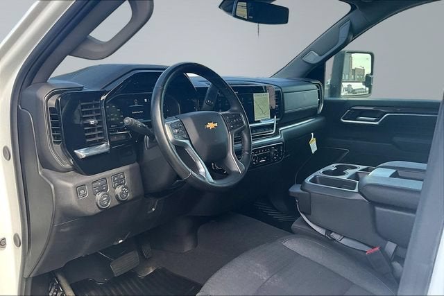 2025 Chevrolet Silverado 3500 HD LT