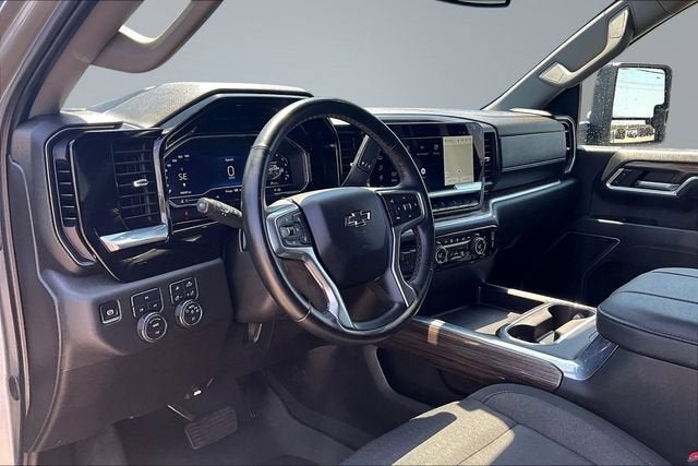 2025 Chevrolet Silverado 3500 HD LT