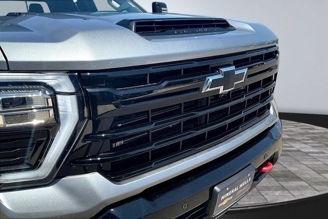 2025 Chevrolet Silverado 3500 HD LT