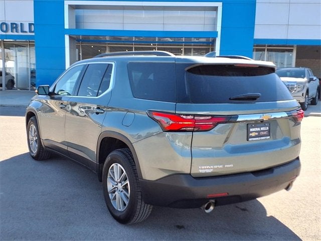 2023 Chevrolet Traverse LT Cloth