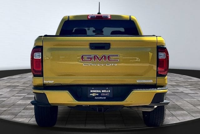 2024 GMC Canyon Elevation