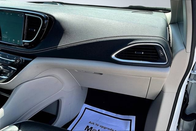 2023 Chrysler Pacifica Hybrid Limited