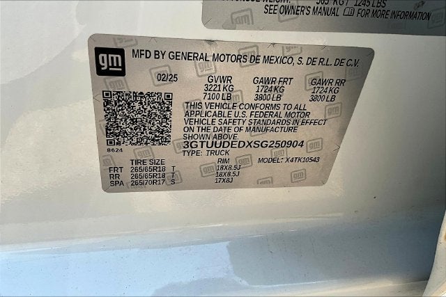 2025 GMC Sierra 1500 SLT