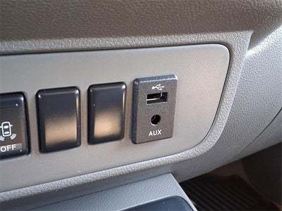 2021 Nissan NV Passenger NV3500 HD SV