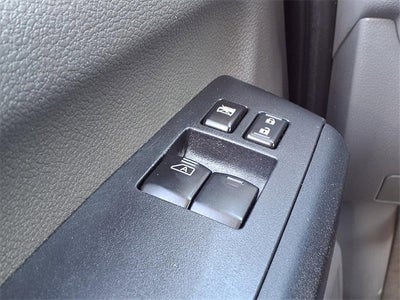 2021 Nissan NV Passenger NV3500 HD SV