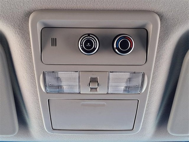 2021 Nissan NV Passenger NV3500 HD SV