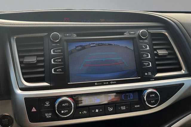 2019 Toyota Highlander SE