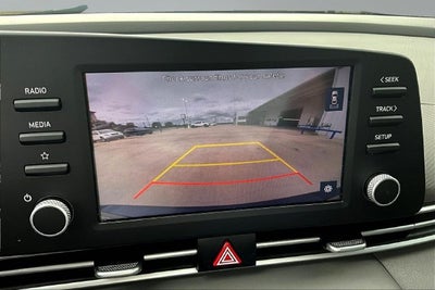 2023 Hyundai Elantra SE