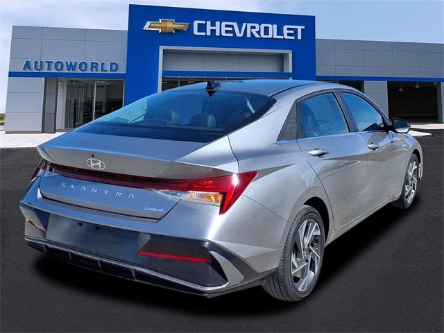 2025 Hyundai Elantra Limited