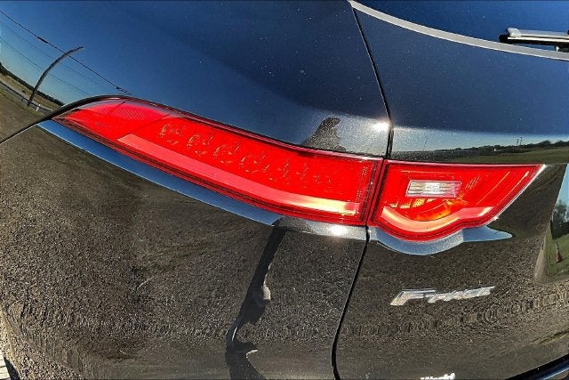2020 Jaguar F-PACE 25t Premium
